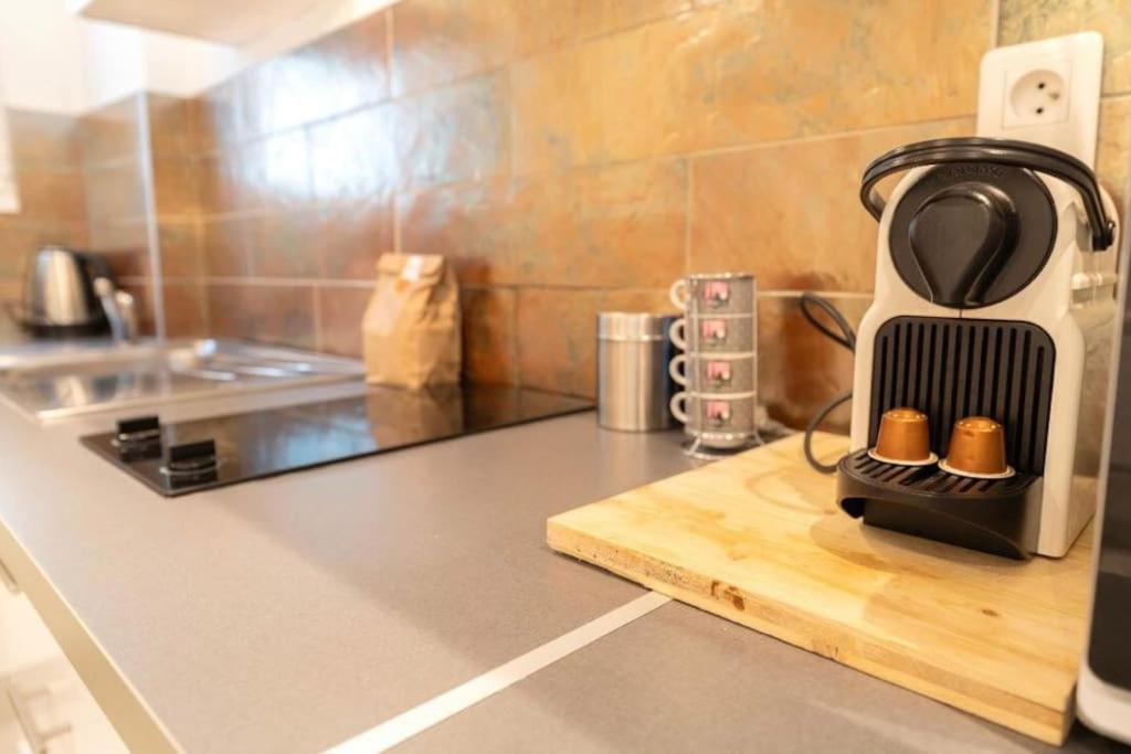 2p, Quartier Du Port, Apartment